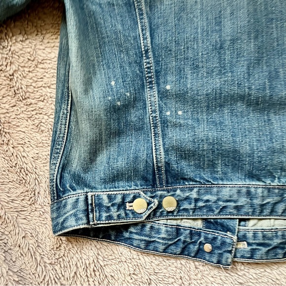 1969 Gap vintage jean jacket (circa 2009) with suede elbow patches - Picture 4 of 7